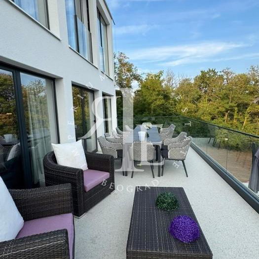 Kuća Prodaja Beograd Ralja 270 m2