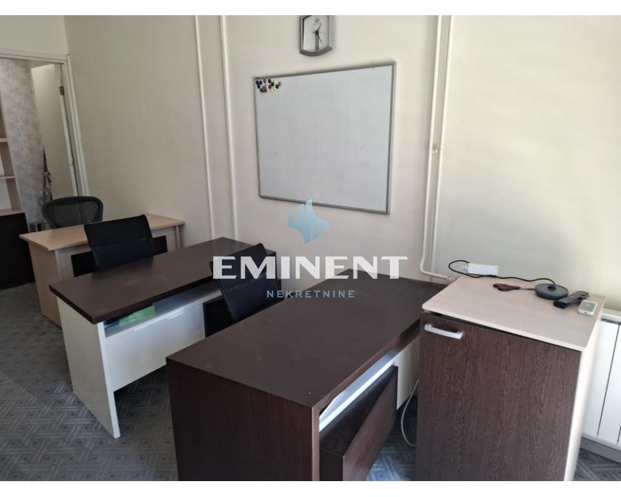Lokal Izdavanje Beograd Lokal Izdavanje Beograd Blok 67 - Belville 40 m2