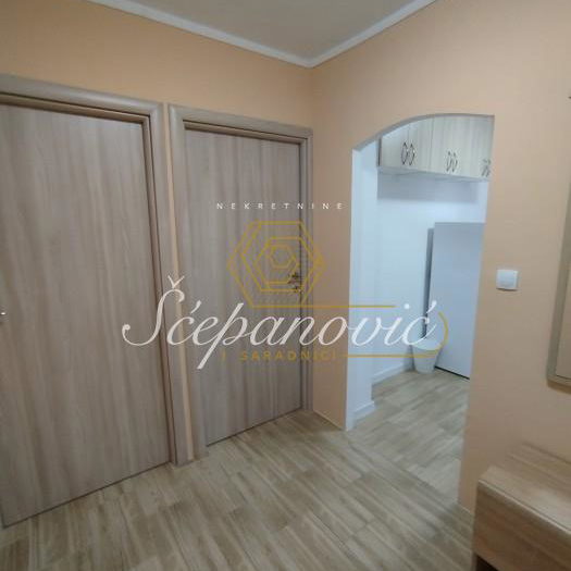 Stan Prodaja Novi Sad  53 m2