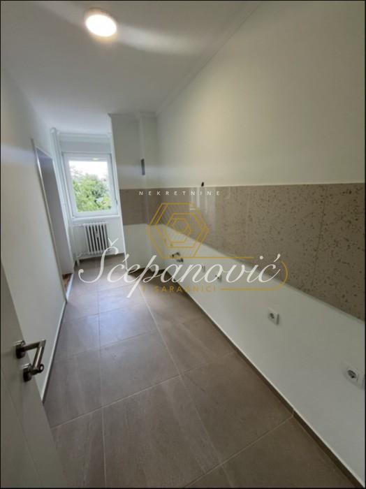 Stan Prodaja Novi Sad Stan Prodaja Novi Sad Cara Dušana 47 m2