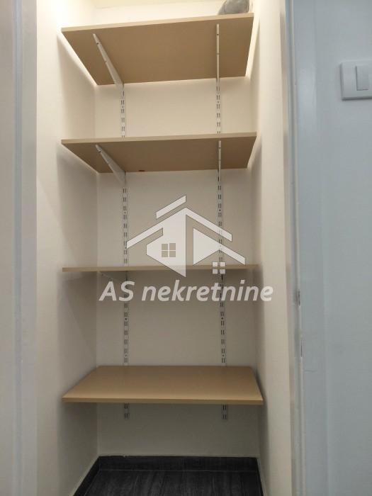 nekretnine-izdavanje-beograd-mCrqQsFdjQ Trosoban stan za izdavanje, Blok 11c – Stari Merkator, Beograd, 64m², 750 €/mes