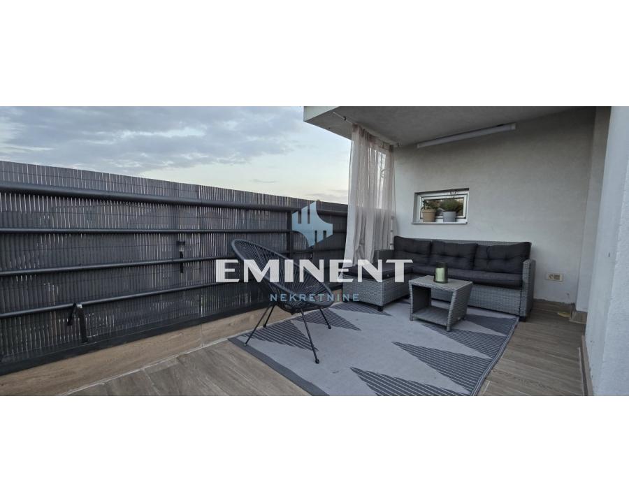nekretnine-izdavanje-beograd-mWkKdtG3U3 Petosoban stan na prodaju, Severni Bulevar, Beograd, 196m², 399.500 €