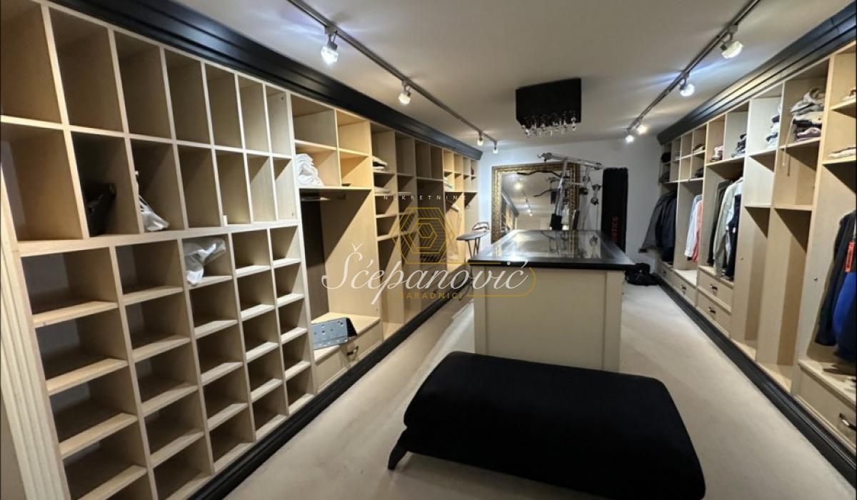 Kuća na prodaju, Sremska Kamenica, Novi Sad, 223m², 425.000 €