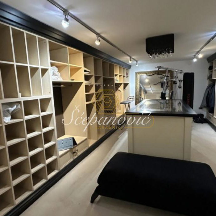 Kuća na prodaju, Sremska Kamenica, Novi Sad, 223m², 425.000 €