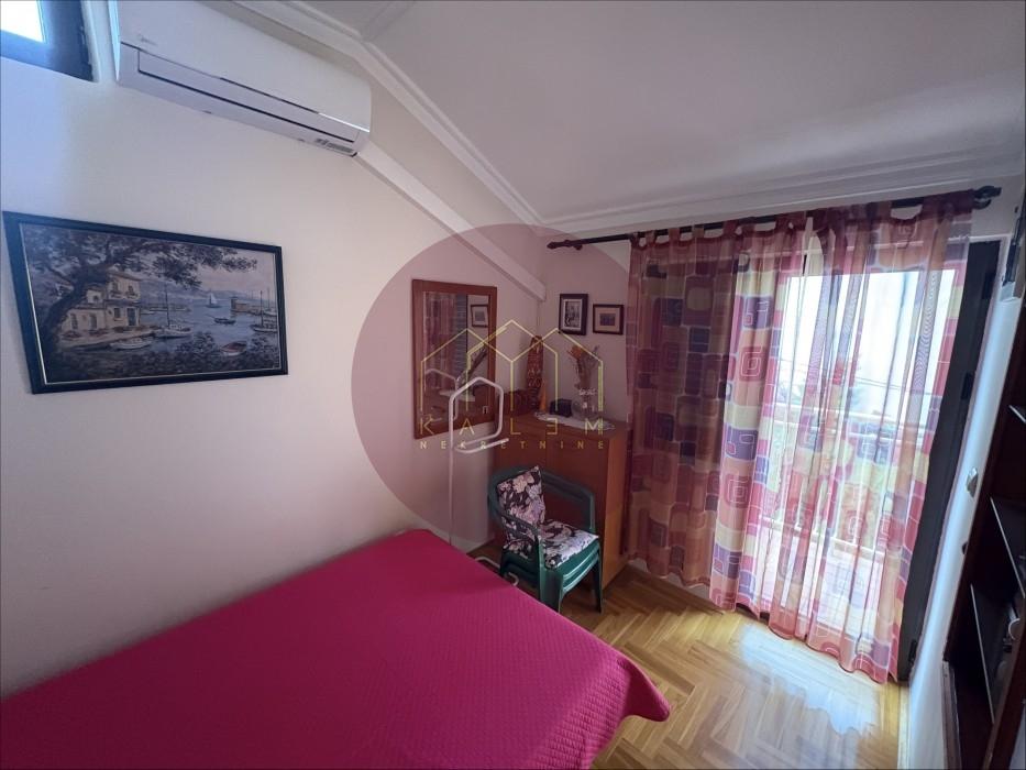 Dvosoban stan za izdavanje, Lekino Brdo, Beograd, 65m², 450 €/mes
