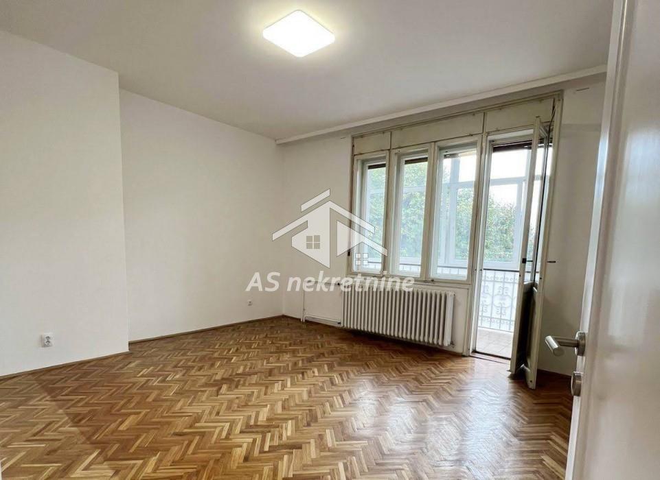 Trosoban stan na prodaju, Dedinje, Beograd, 98m², 550.000 €