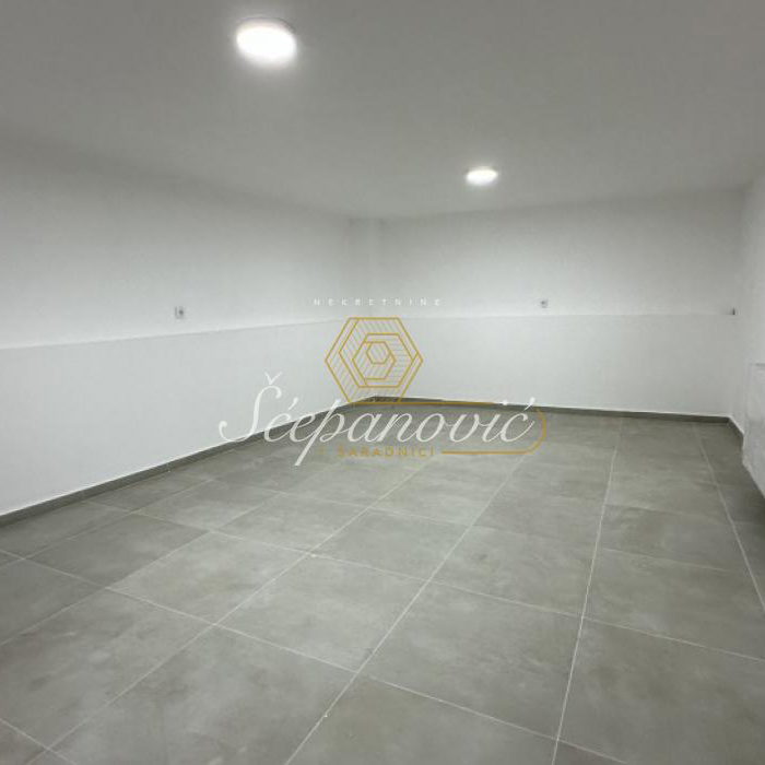 Lokal na prodaju, Salajka, Novi Sad, 116m², 230.000 €