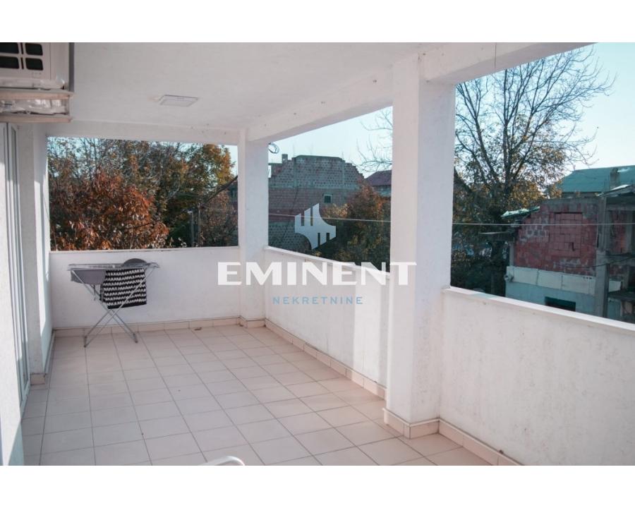nekretnine-izdavanje-beograd-vil6awUHEw Kuća na prodaju, Ledine, Beograd, 200m², 290.000 €