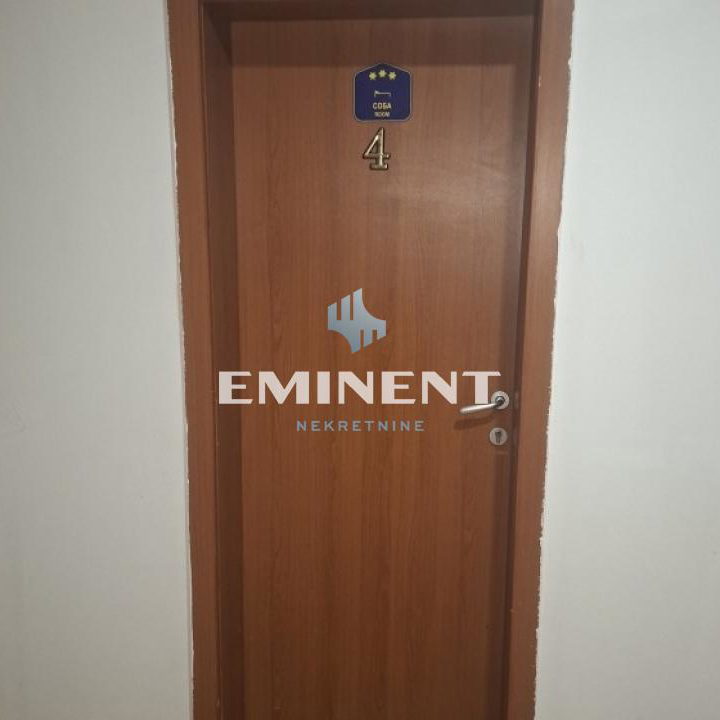 Lokal za izdavanje, Ledine, Beograd, 350m², 4.000 €/mes