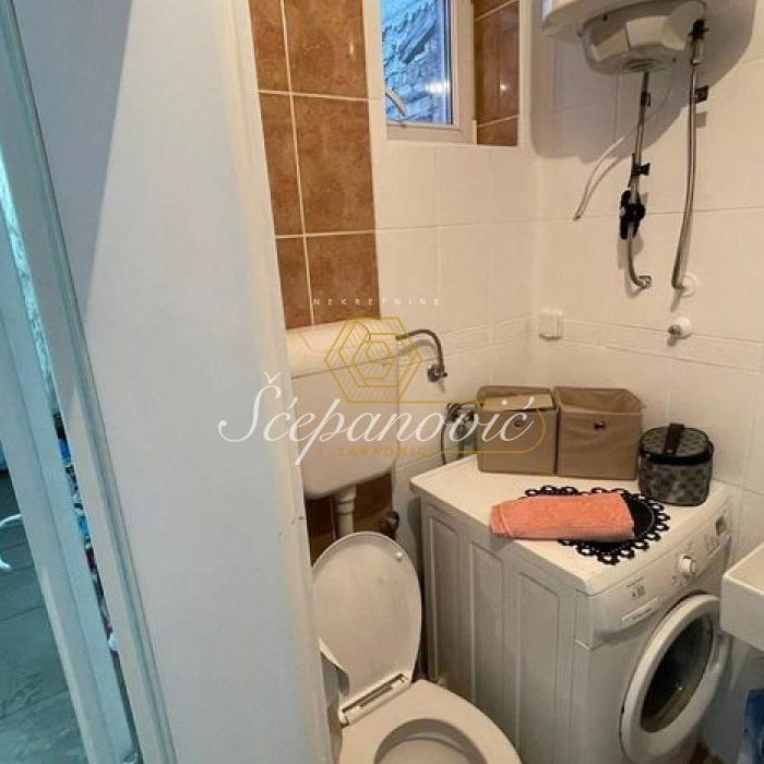 Stan Prodaja Novi Sad  52 m2