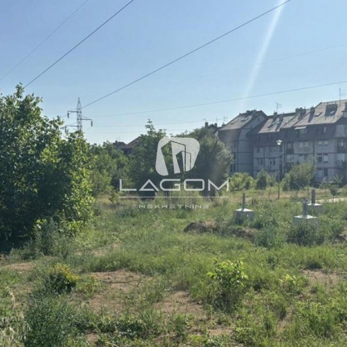 Plac Prodaja Beograd Resnik 1994 m2