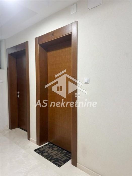 nekretnine-izdavanje-br2K1kvER1 Dvosoban stan za izdavanje, Čubura, Beograd, 55m², 1.000 €/mes