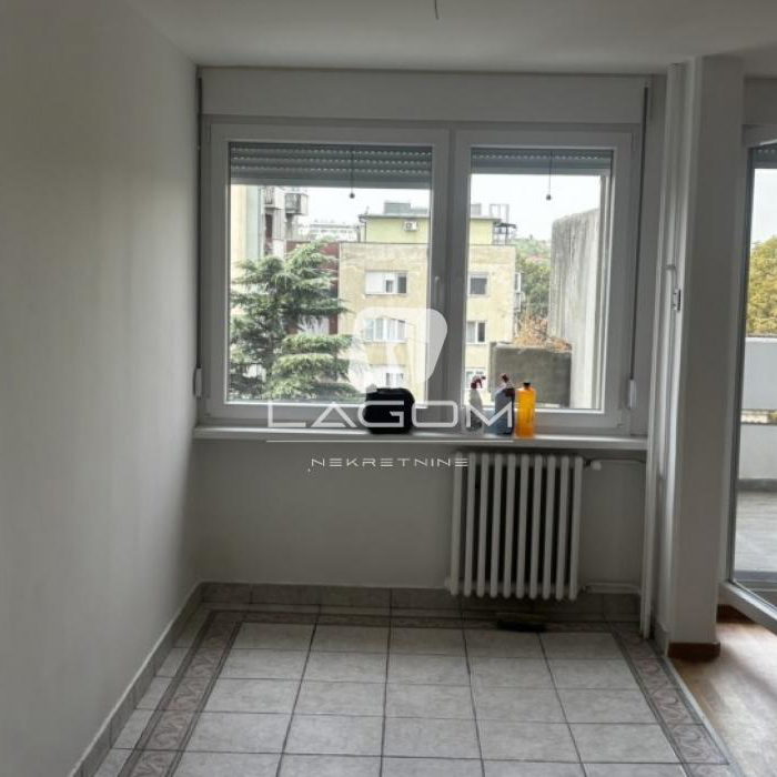 Četvorosoban stan na prodaju, Voždovačka Crkva, Beograd, 134m², 422.000 €