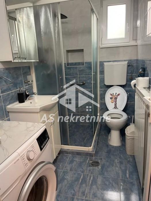 Trosoban stan za izdavanje, Balkanska, Beograd, 60m², 1.100 €/mes