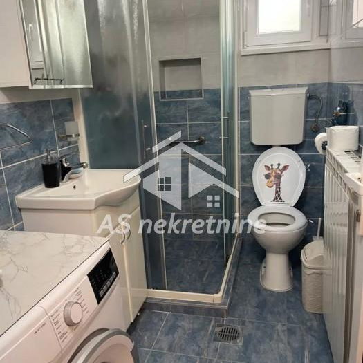 Trosoban stan za izdavanje, Balkanska, Beograd, 60m², 1.100 €/mes