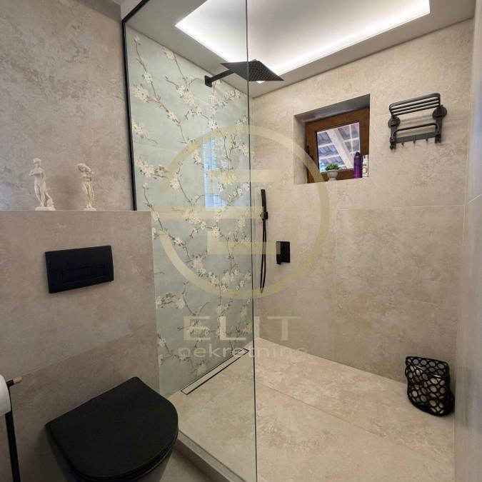 Kuća na prodaju, Čerević, Beočin, 3093m²