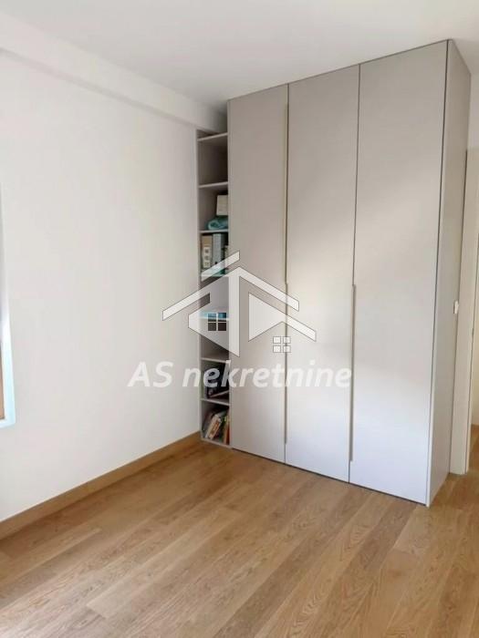 Četvorosoban stan za izdavanje, Blok 65, Beograd, 105m², 10. sprat, 2.100 €/mes
