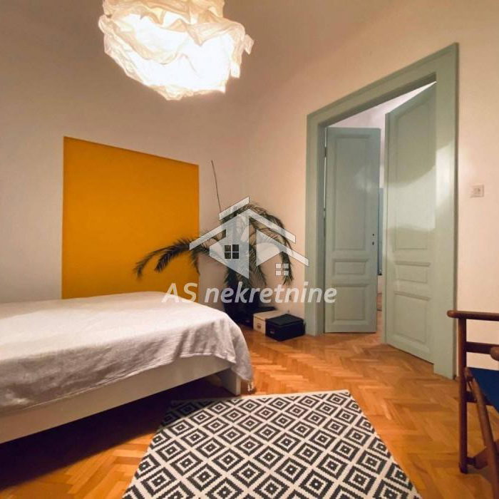 Stan Izdavanje Beograd Karađorđeva 62 m2