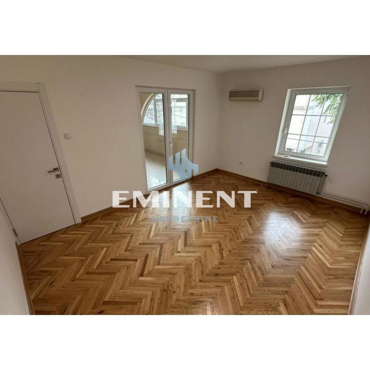 Stan Izdavanje Beograd Vojvode Vlahovića Voždovac 140 m2