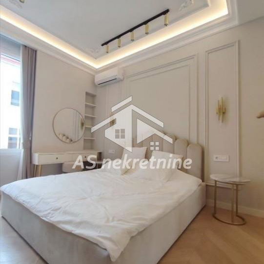 Četvorosoban stan na prodaju, Krunska, Beograd, 100m², 530.000 €