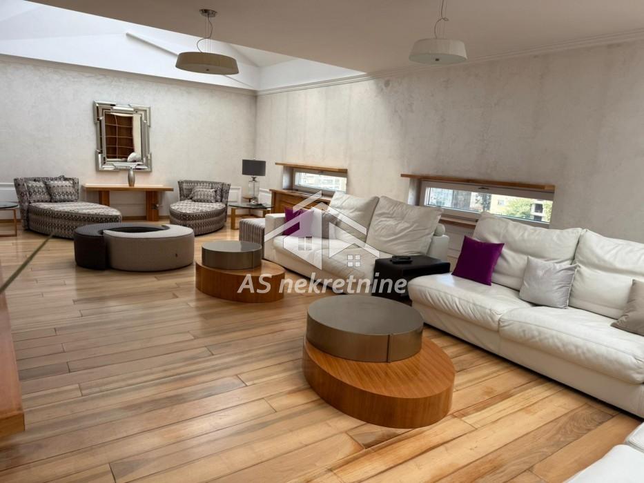 Stan Izdavanje Beograd Slavija 250 m2