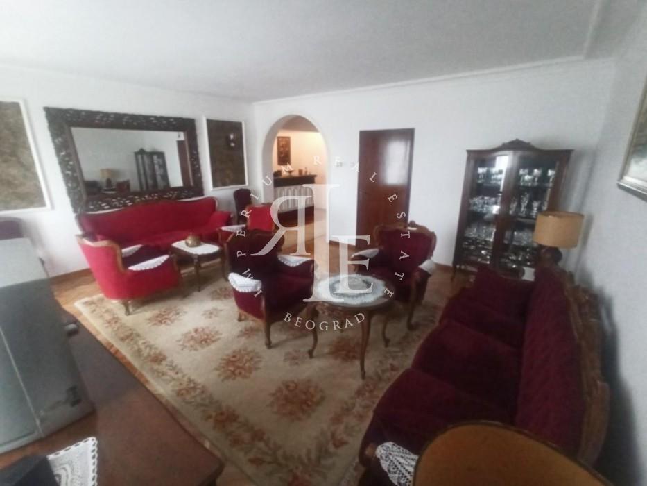 Kuća na prodaju, Mala Moštanica, Beograd, 300m², 189.000 €