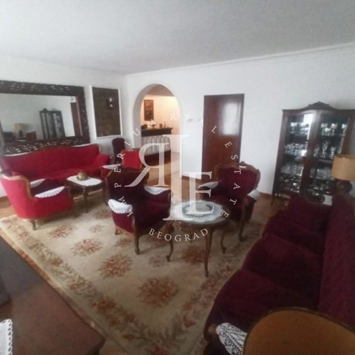 Kuća na prodaju, Mala Moštanica, Beograd, 300m², 189.000 €