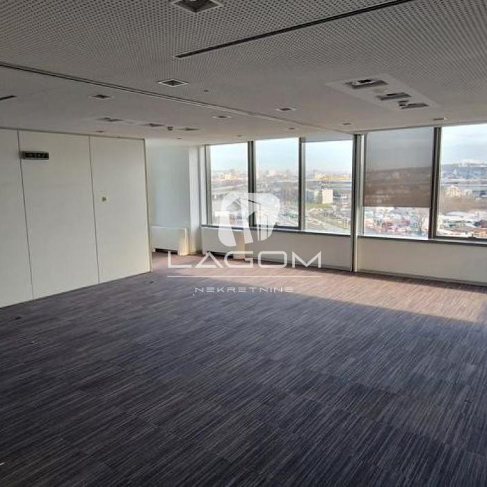 Lokal za izdavanje, Blok 67 – Belville, Beograd, 838m², 8. sprat, 15.595 €/mes