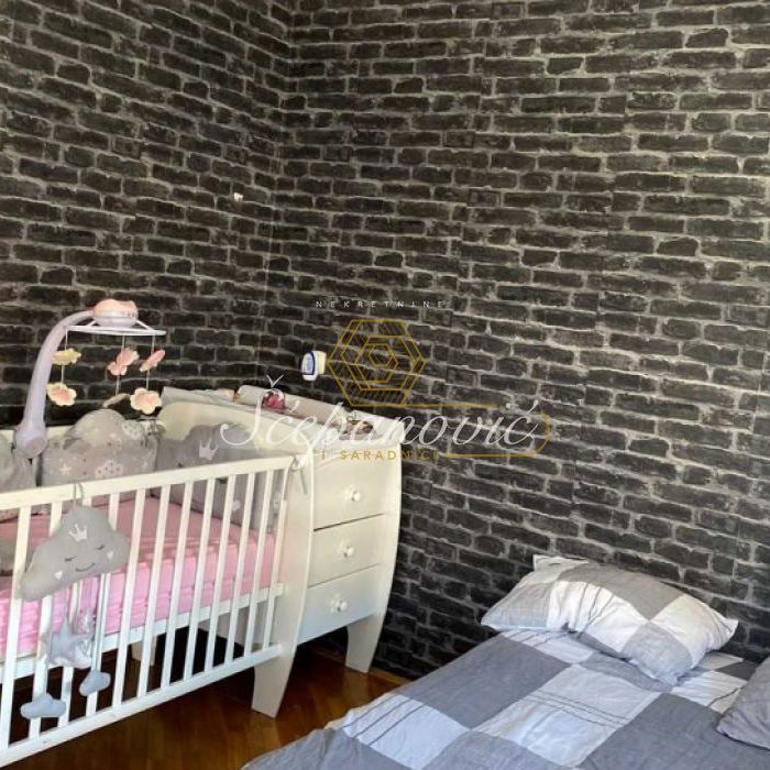 Stan Prodaja Novi Sad  71 m2