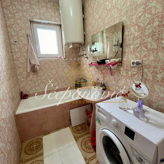 Kuća na prodaju, Salajka, Novi Sad, 108m², 450.000 €