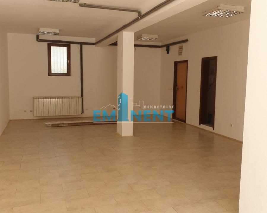 Lokal za izdavanje, Altina, Beograd, 100m², 450 €/mes