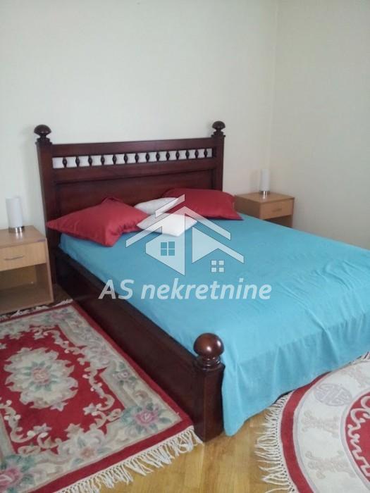 Stan Izdavanje Beograd Banovo Brdo 125 m2