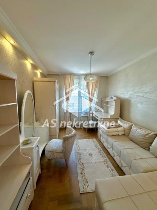 nekretnine-izdavanje-ojuzrWbmQp Trosoban stan za izdavanje, Čubura, Beograd, 80m², 1.100 €/mes