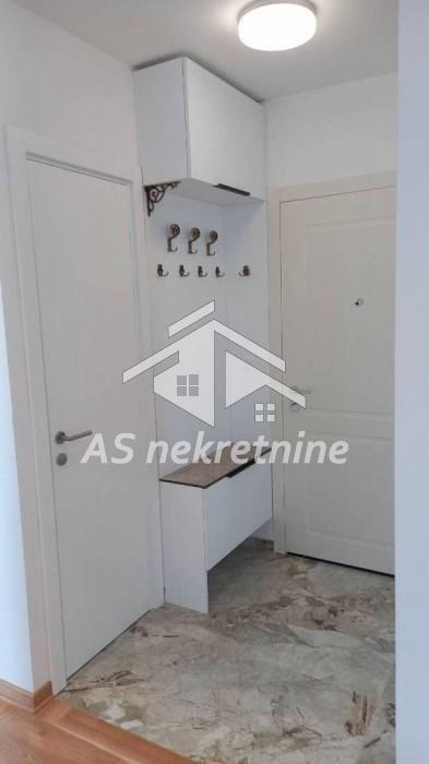 nekretnine-izdavanje-pjdO1fxeQH Trosoban stan za izdavanje, Kalenić Pijaca, Beograd, 65m², 1.200 €/mes
