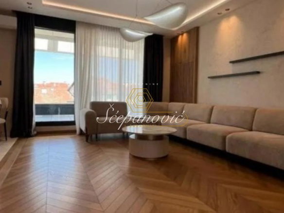Stan Prodaja Novi Sad  93 m2