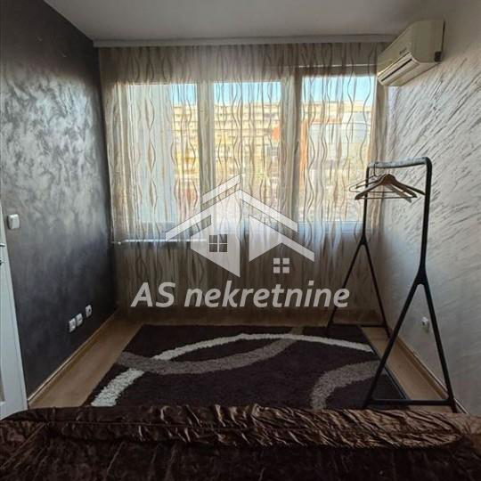 Trosoban stan za izdavanje, Blok 22, Beograd, 80m², 2. sprat, 1.000 €/mes