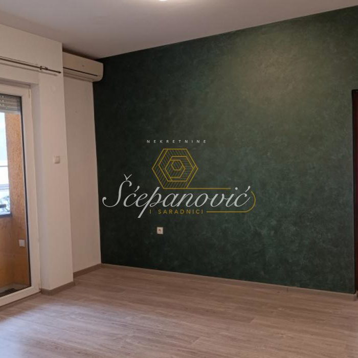 Stan Prodaja Novi Sad  69 m2