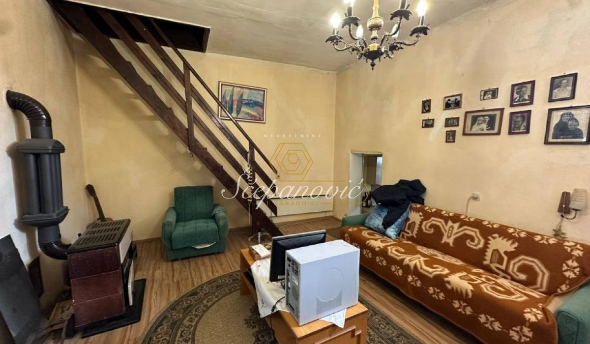 Kuća Prodaja Novi Sad Kuća Prodaja Novi Sad Majur 75 m2
