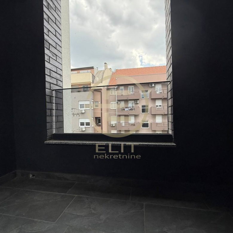 Višesoban stan na prodaju, Bulevar Evrope, Novi Sad, 136m², 367.200 €