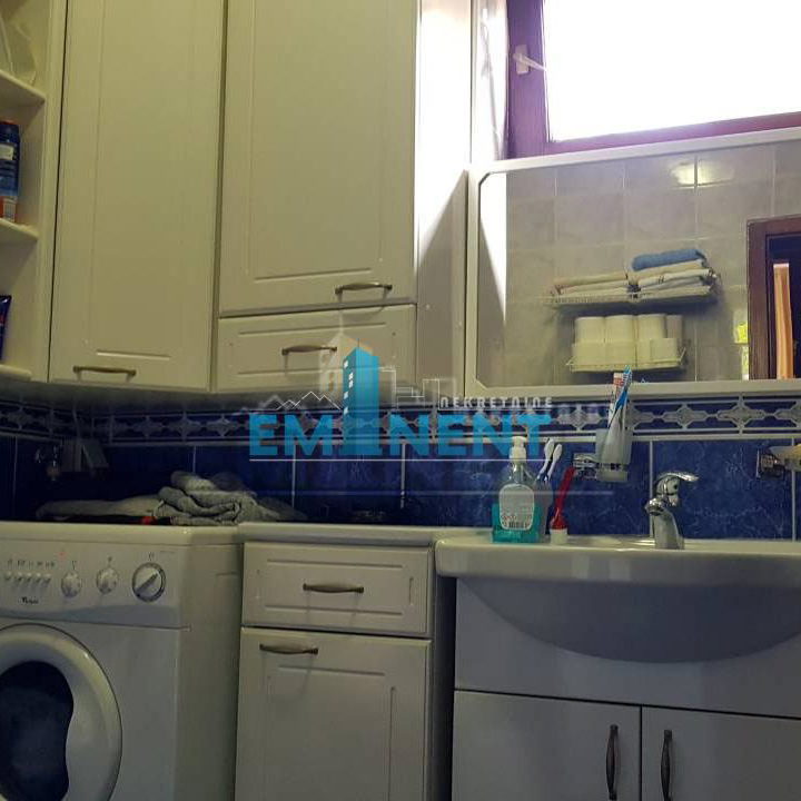 Kuća na prodaju, Beli Potok, Beograd, 465m², 620.000 €