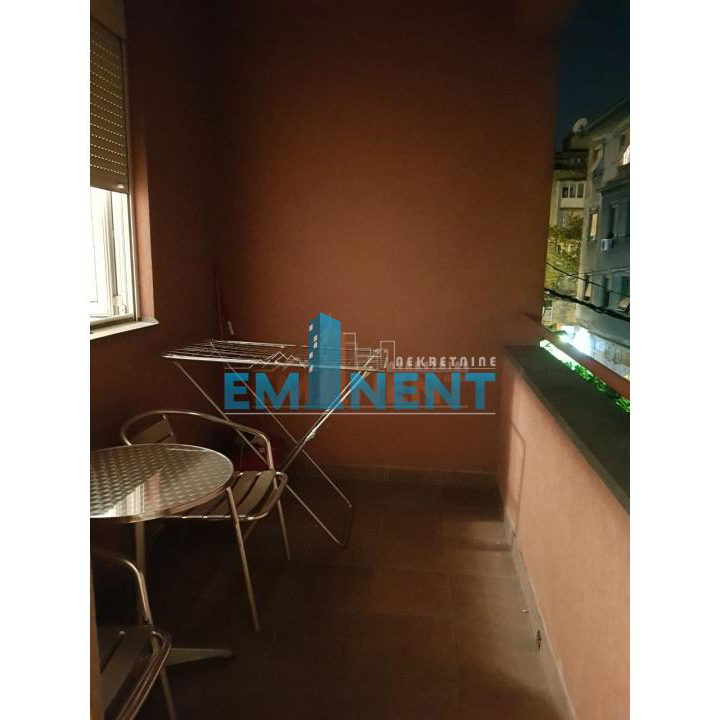 Dvosoban stan za izdavanje, Tc Zira, Beograd, 62m², 650 €/mes