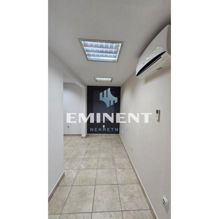 Lokal za izdavanje, Blok 29, Beograd, 69m², 850 €/mes