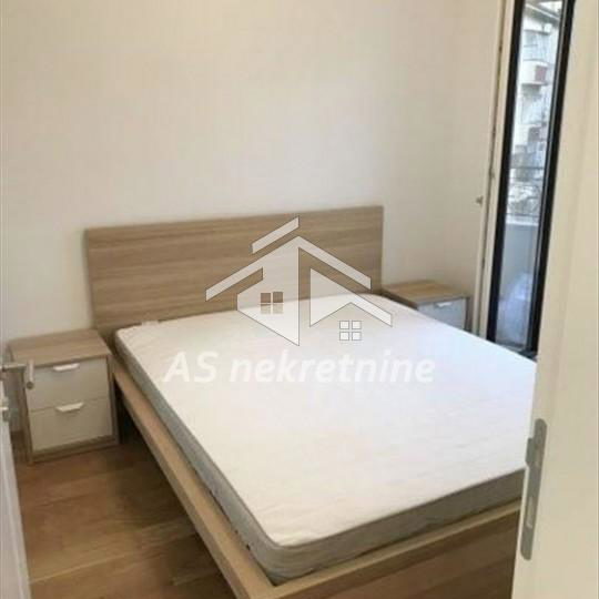 Stan Izdavanje Beograd Južni Bulevar 43 m2