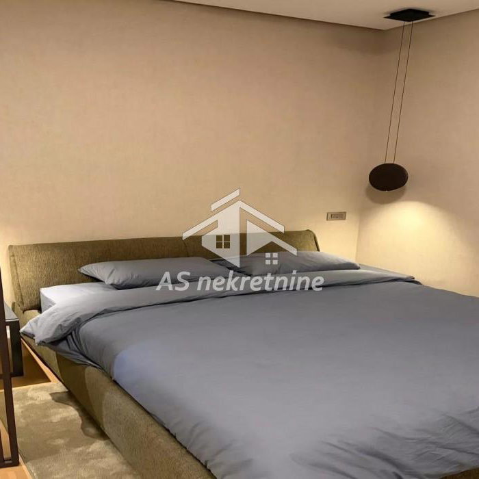 Stan Izdavanje Beograd Hram Svetog Save 87 m2