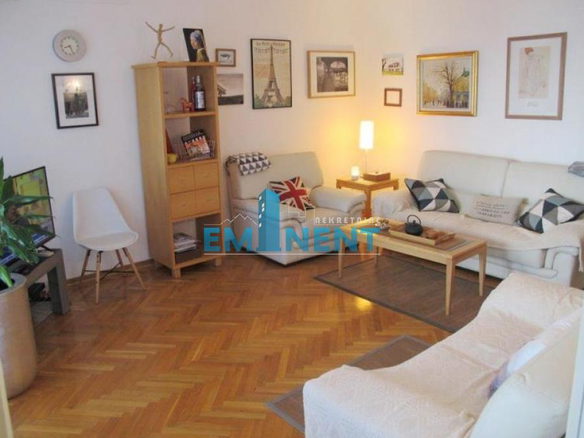 Stan Izdavanje Beograd  90 m2