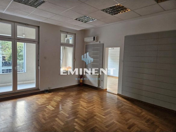 Stan Izdavanje Beograd Tašmajdan 136 m2