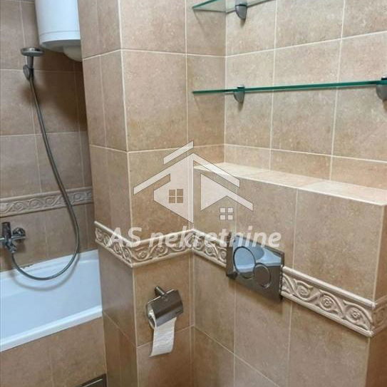 Stan Izdavanje Beograd Đeram Pijaca 74 m2