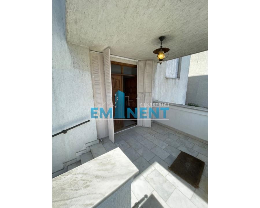 nekretnine-izdavanje-zu8VqAF3XG Kuća na prodaju, Voždovačka Crkva, Beograd, 600m², 1.300.000 €