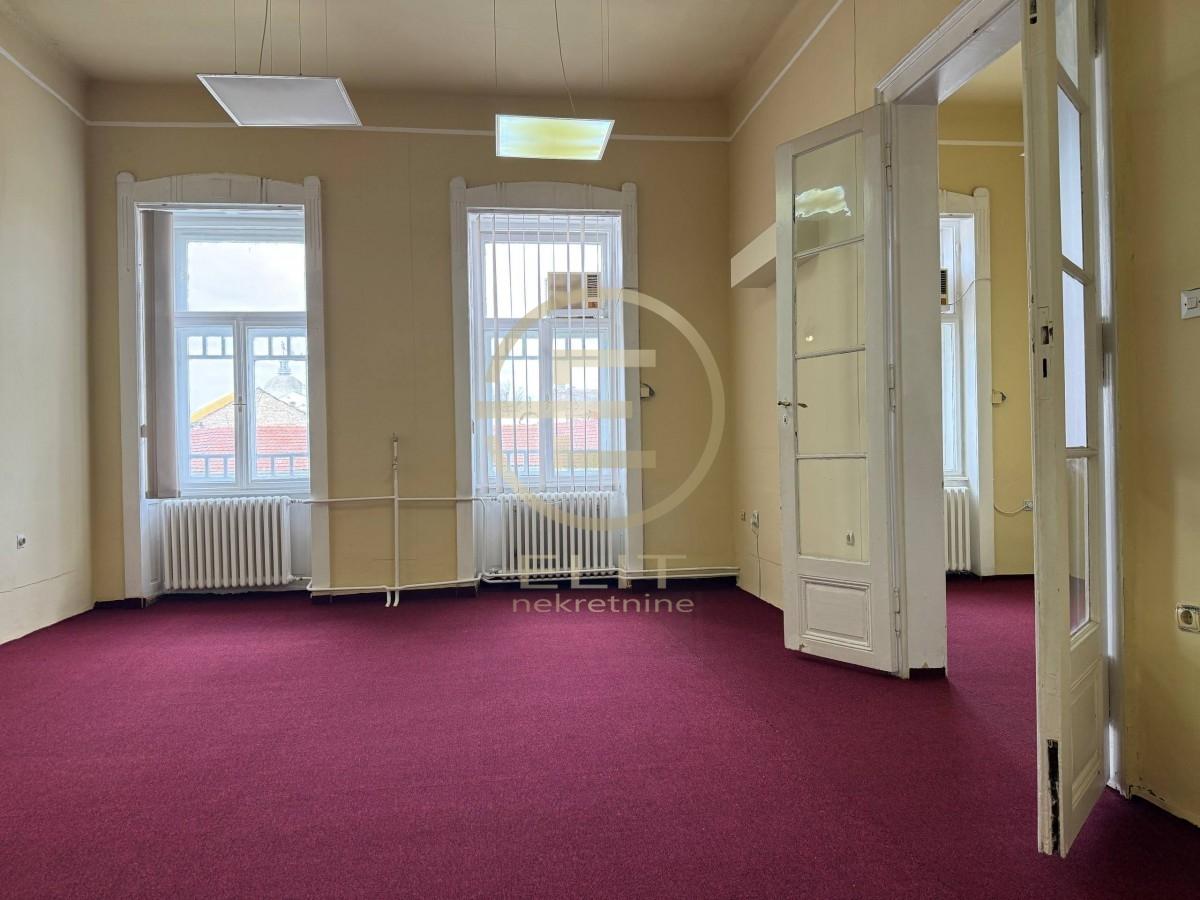 Lokal Izdavanje Novi Sad  80 m2