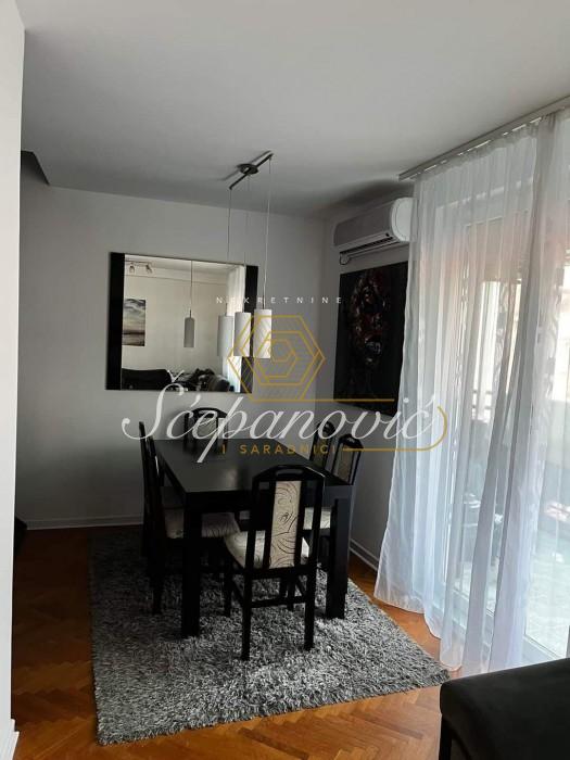 Stan Prodaja Novi Sad  71 m2